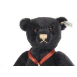 A Steiff Club Edition 1999/2000 black Teddy Bear, 1912, No.5385 for the year, in original box with