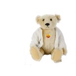 A rare Steiff Limited Edition Collector’s United 1995 Teddy Bear, 86 of only 125, white cardigan,