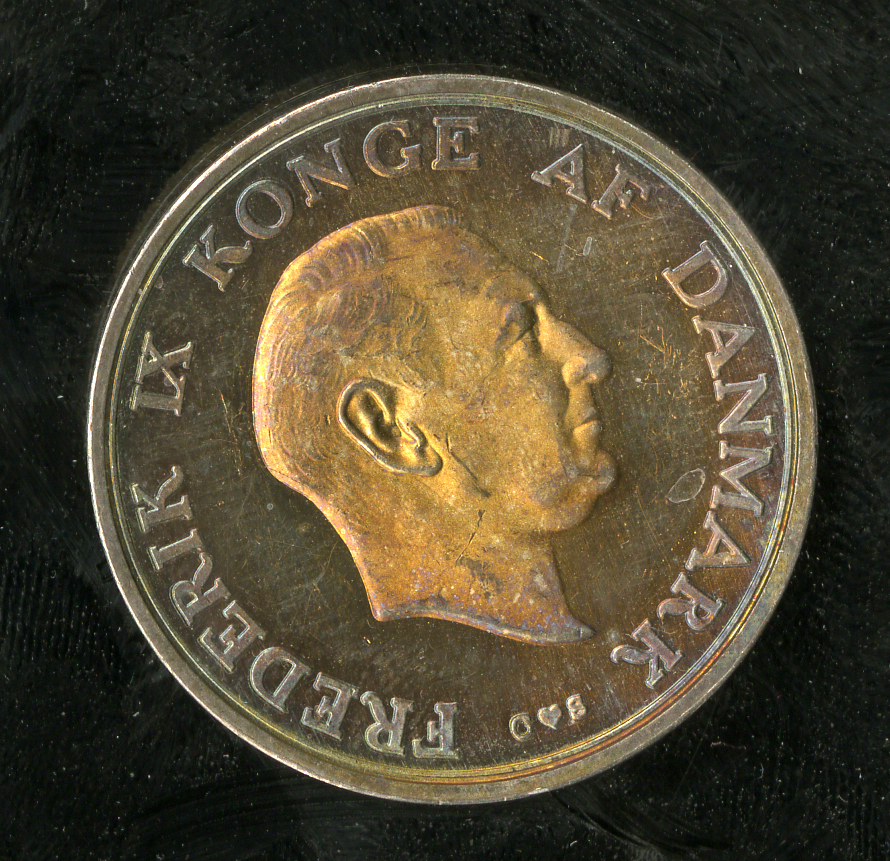 Denmark. Frederik IX (1947-1972). Ministereks 2 Kroner, 1958. Princess Margethe's 18th Birthday. - Image 2 of 2