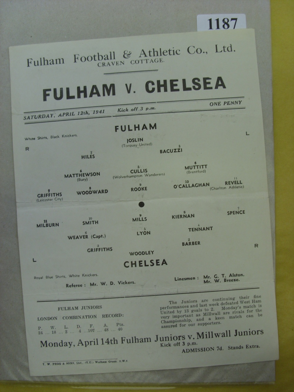 1940/41 Fulham v Chelsea, a single sheet programme from the game played on 12/04/1941.