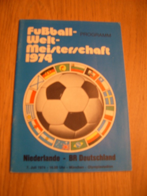 1974 World Cup Final Football Programme: