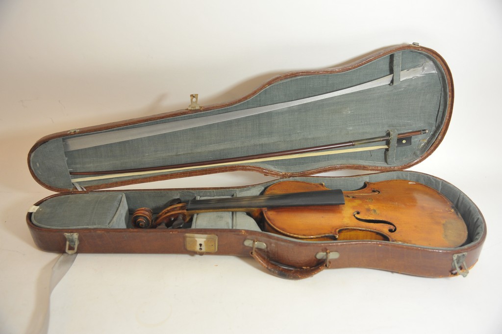 A 19th Century interesting violin, label for Gulio Degani plus a silver mounted bow, - Image 6 of 7