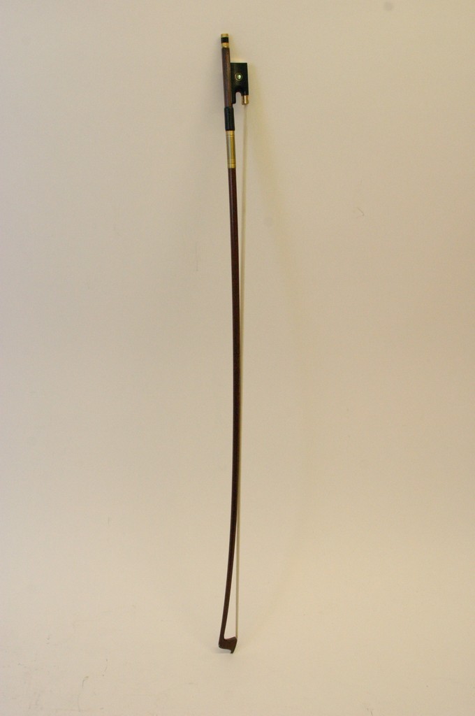 A good quality modern violin bow inset with mother of pearl