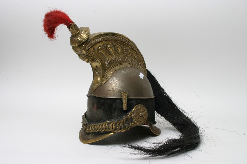 A 19th Century French cavalry helmet with red plume and leather mount - Image 4 of 5