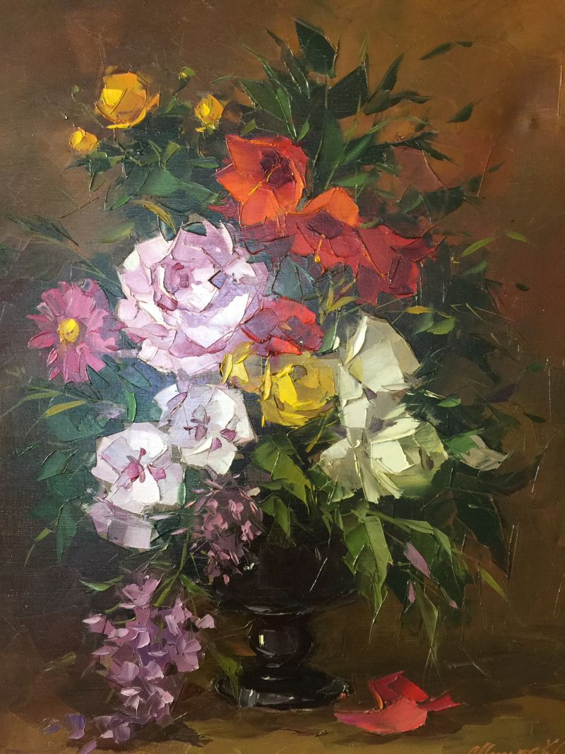 Continental School, 20th century, indistinctly signed, still life of flowers, oil on canvas, 50cm