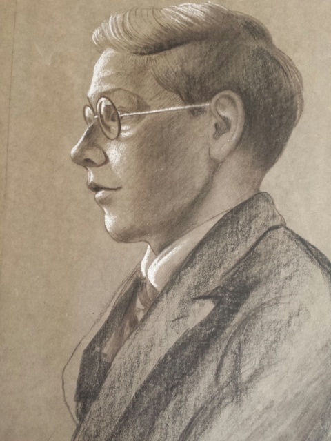 English school, drawing of a boy in profile, in charcoal and chalk, dated 1929