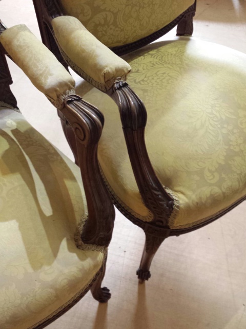 Pair of Louis XV French chairs, later reproductions but still with some age. Recovered in the latter - Image 5 of 25