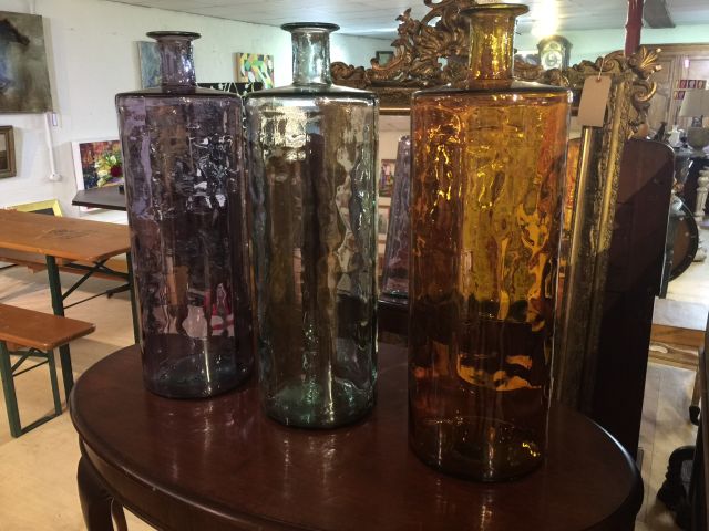Large coloured glass jar (mauve) 76 cm high, approx 24 cm wide