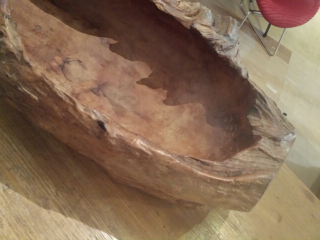 Treen. Carved wooden tree section, possibly elm, hollowed as a bowl c. 73 cm long overall - Image 2 of 5