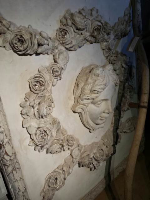 Large plaster relief classical female within ornate scrolled moulded frame. 140cm x 120cm. - Image 7 of 8