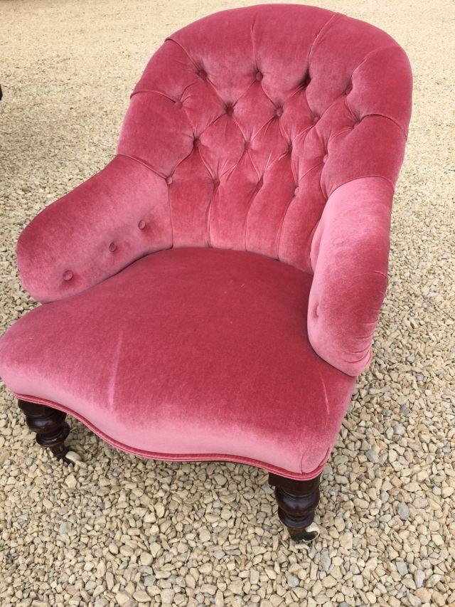 Victorian nursing chair in pink upholstery, button backed on turned supports and original castors. - Image 2 of 7