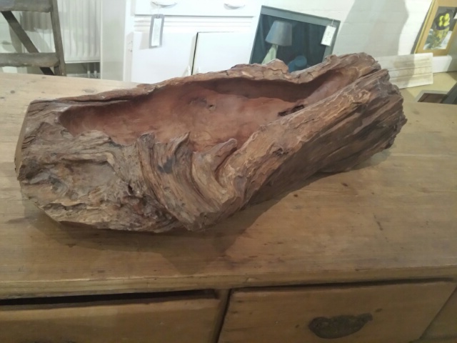 Treen. Carved wooden tree section, possibly elm, hollowed as a bowl c. 73 cm long overall - Image 5 of 5