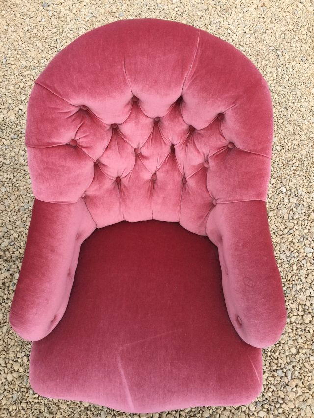 Victorian nursing chair in pink upholstery, button backed on turned supports and original castors. - Image 3 of 7