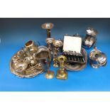 Collection of plated ware, metal items e