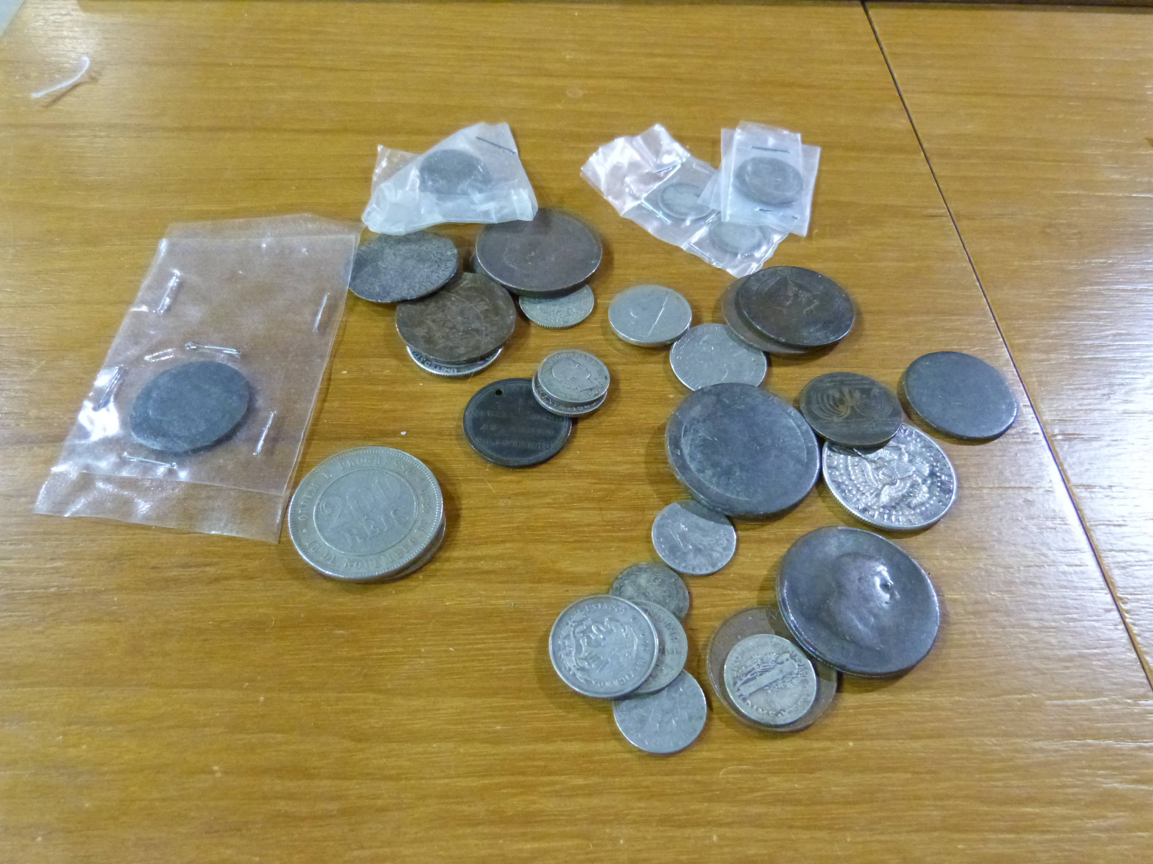 A quantity of coins including Georgian o