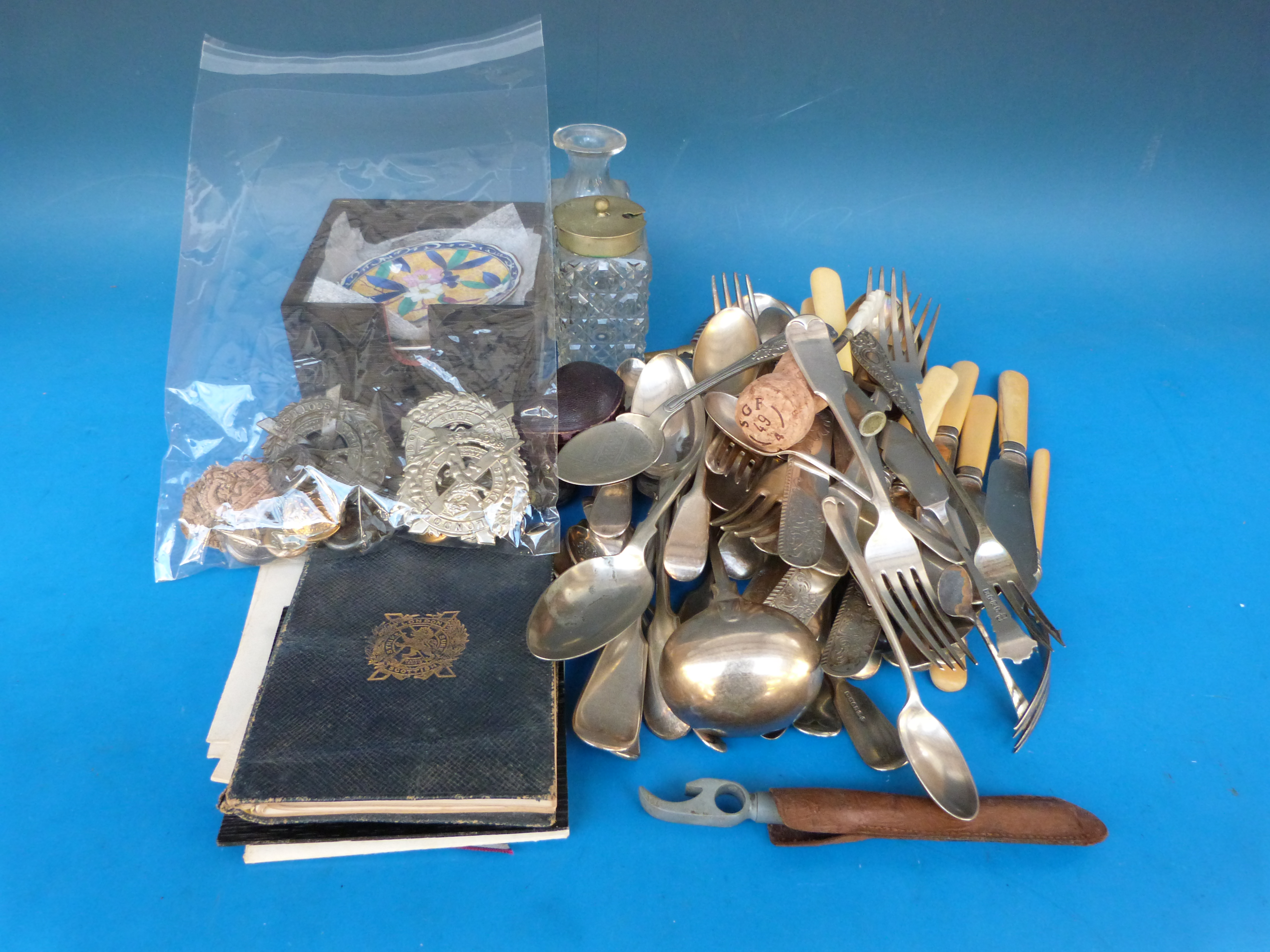 A quantity of silver plated cutlery, set