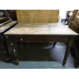 A pine kitchen table (length 115cm width