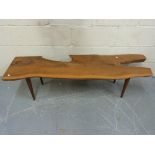 A yew coffee table (W42 x L150 x H40cm)