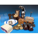 Breweriana and smoking related items including Carltonware Guinness,