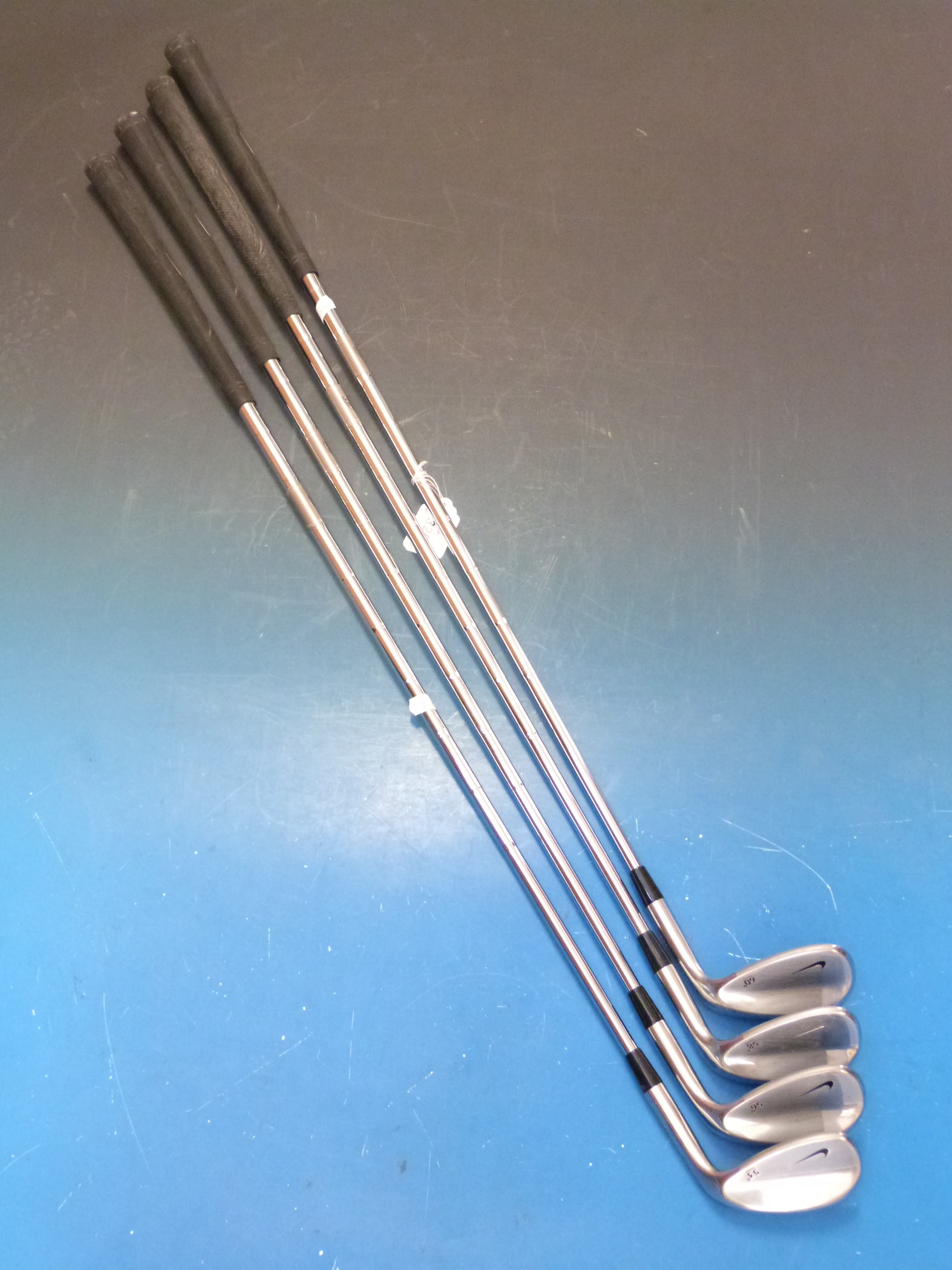 A set of four Nike golf wedges 53°, 56°, 58°, - Image 2 of 2