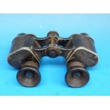 A pair of WW2 German artillery / gunnery binoculars impressed Wacht,