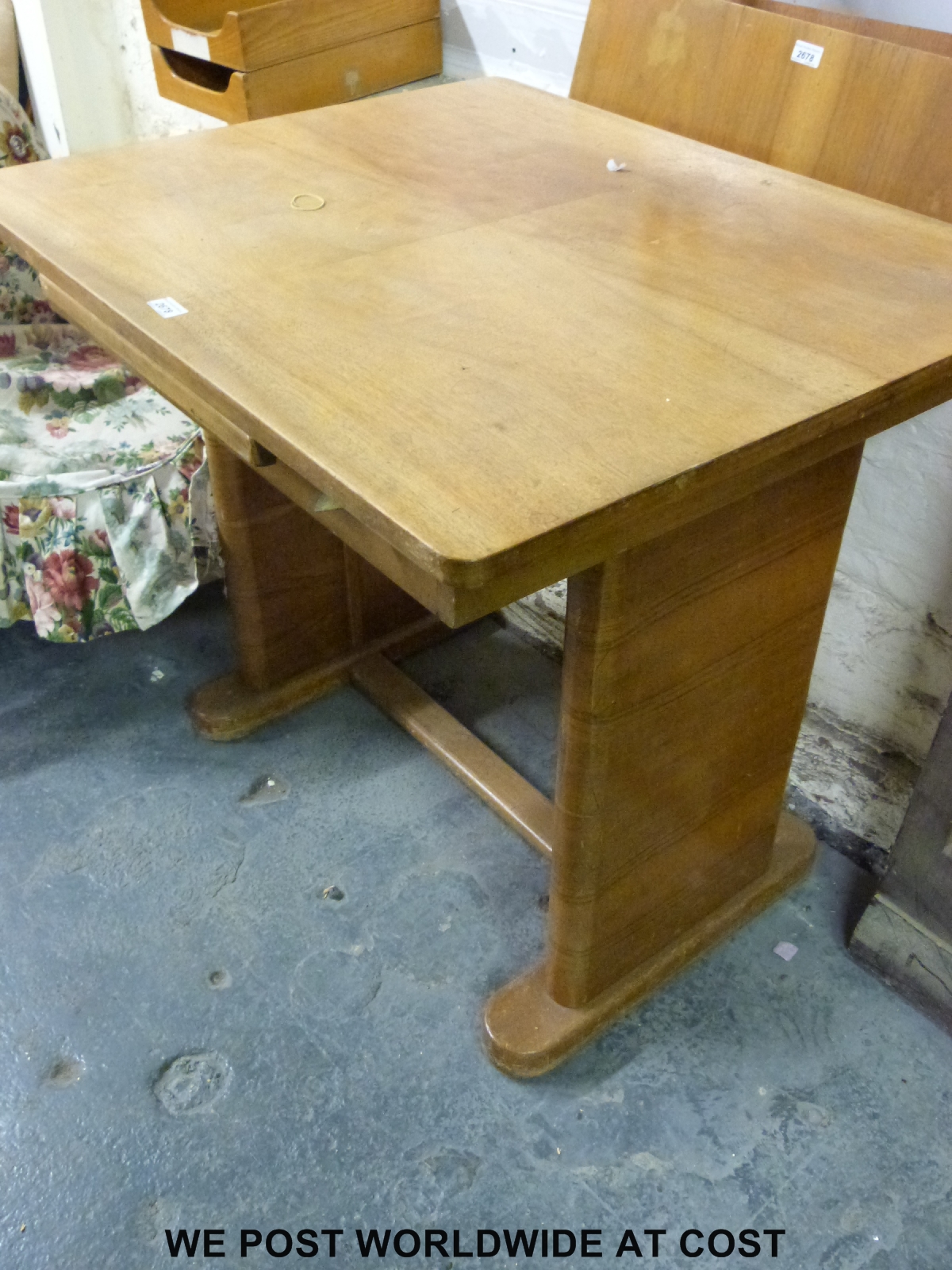 An Art Deco draw leaf table - Image 2 of 2