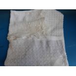 A quantity of linen and lace