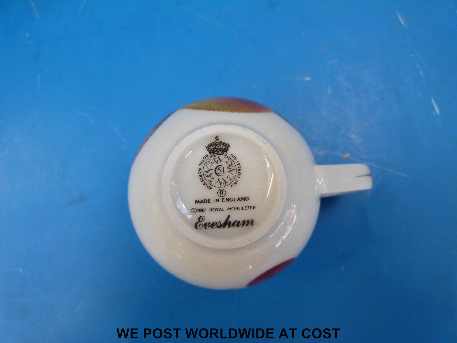 A Royal Worcester coffee service in Evesham pattern - Image 2 of 3