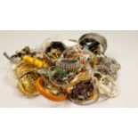 A quantity of costume jewellery, to incl