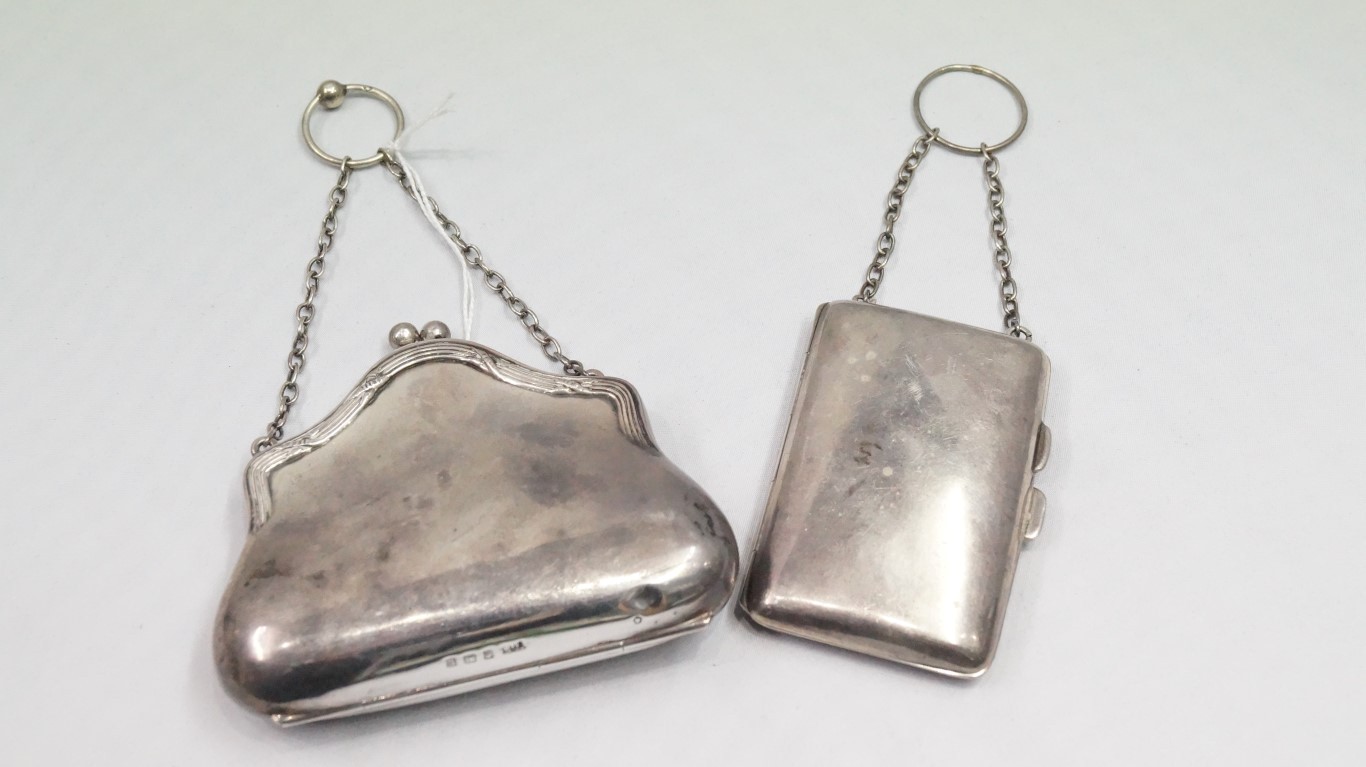 A silver purse, by H Matthews, Birmingha