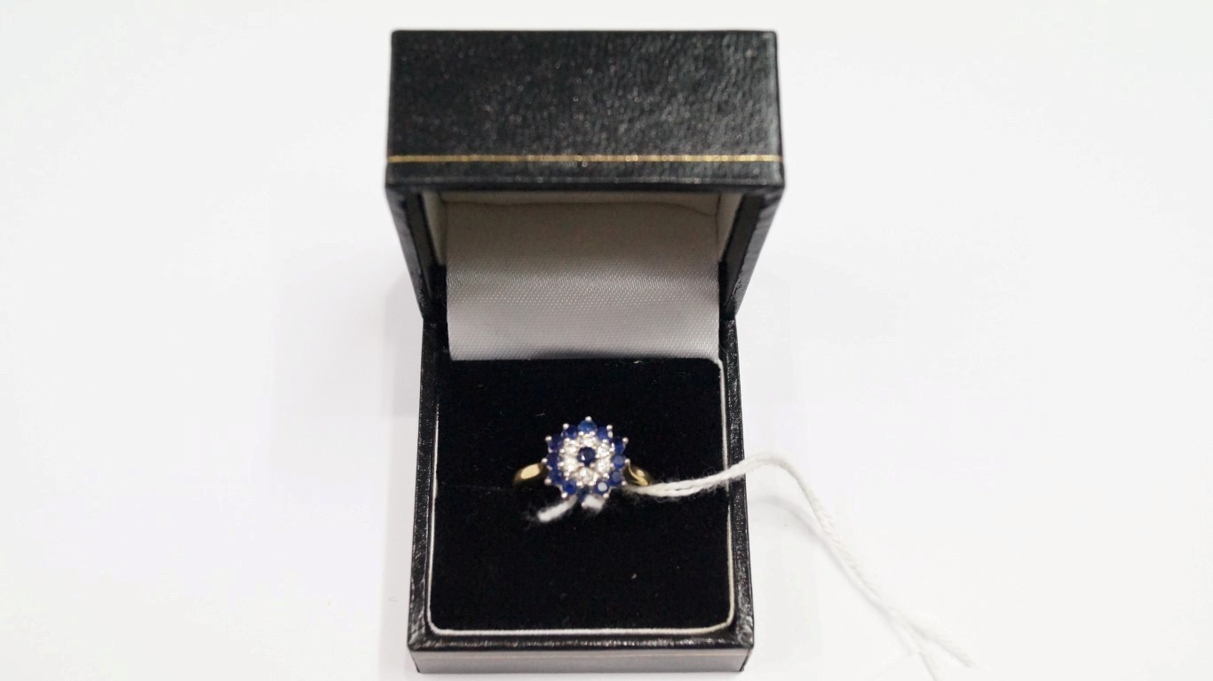 An 18ct gold diamond and sapphire floral - Image 3 of 6