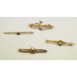 Three 9ct gold bar brooches, all with me