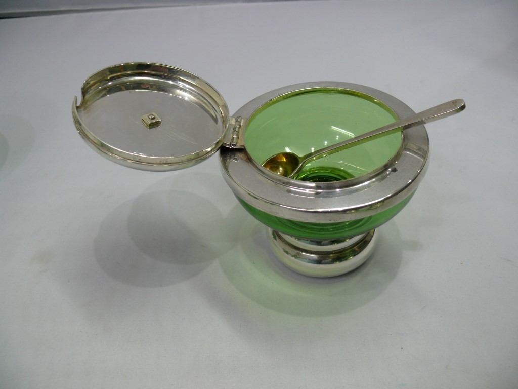 A set of six contemporary silver and green glass condiments, and matching silver gilt spoons, by - Image 10 of 12