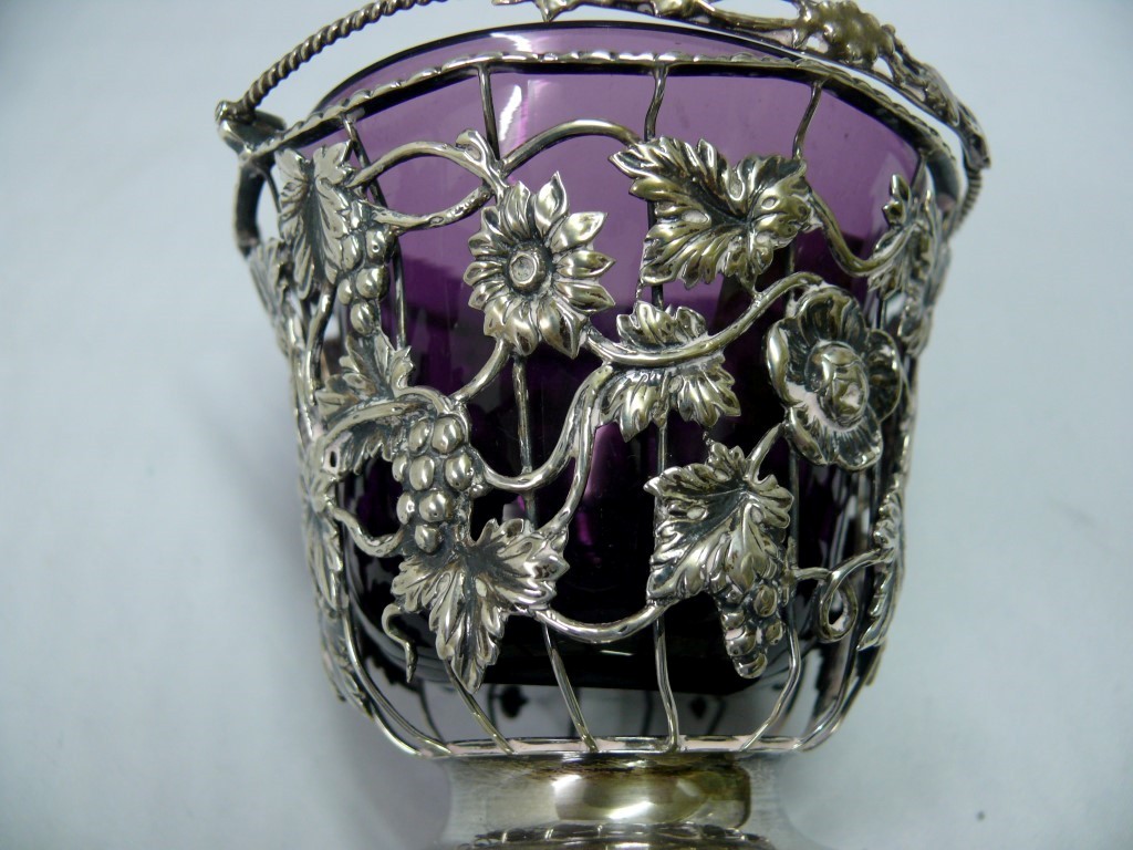 A pair of silver floral wirework baskets, by Hancock's, Bruton Street, London 1912, having - Image 3 of 4