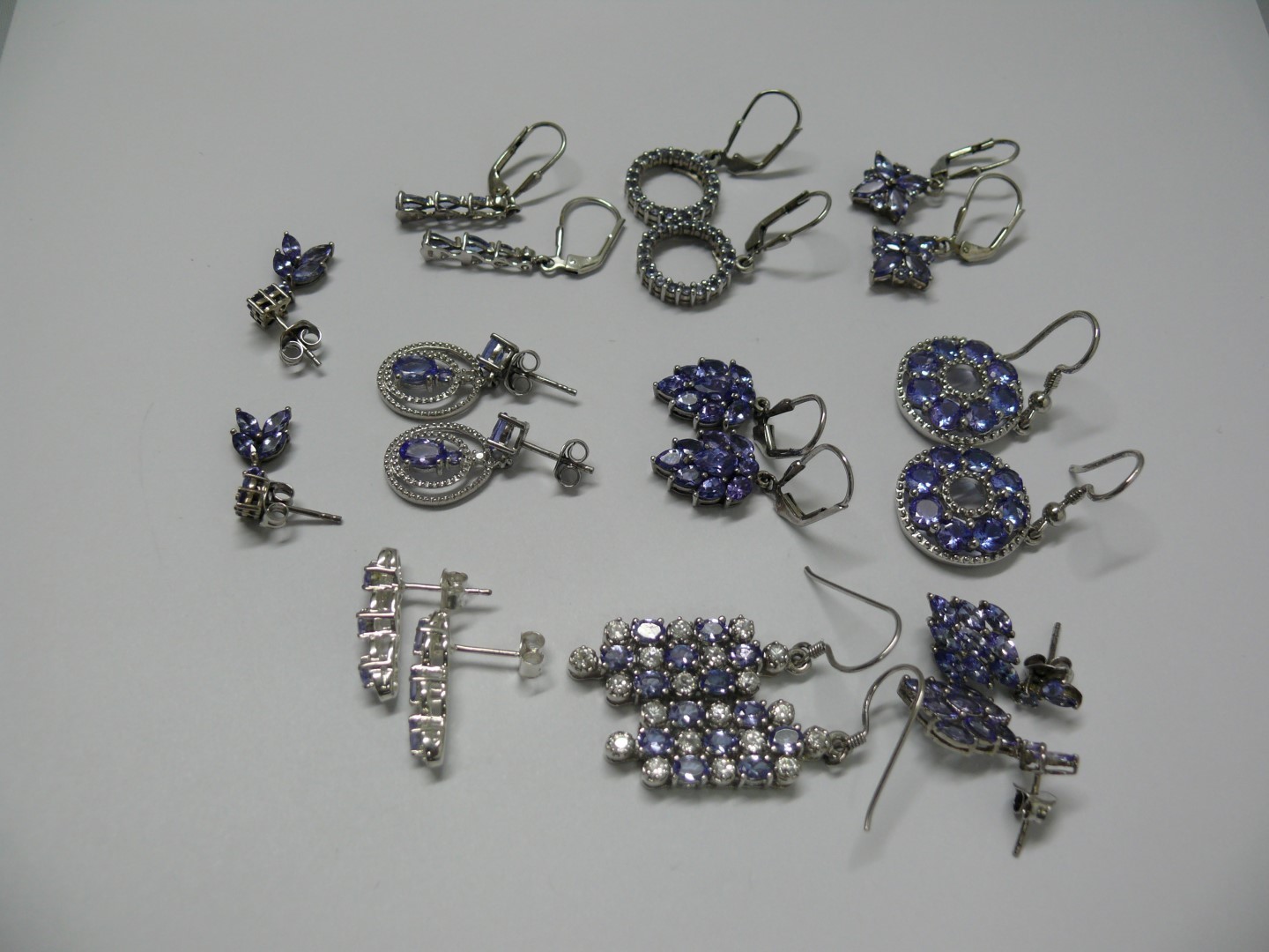 A collection of 925 silver and tanzanite - Image 2 of 3