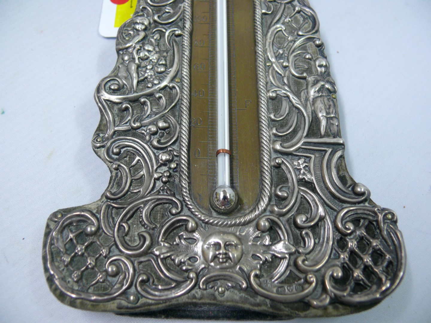 An Edwardian silver framed easel thermom - Image 4 of 5