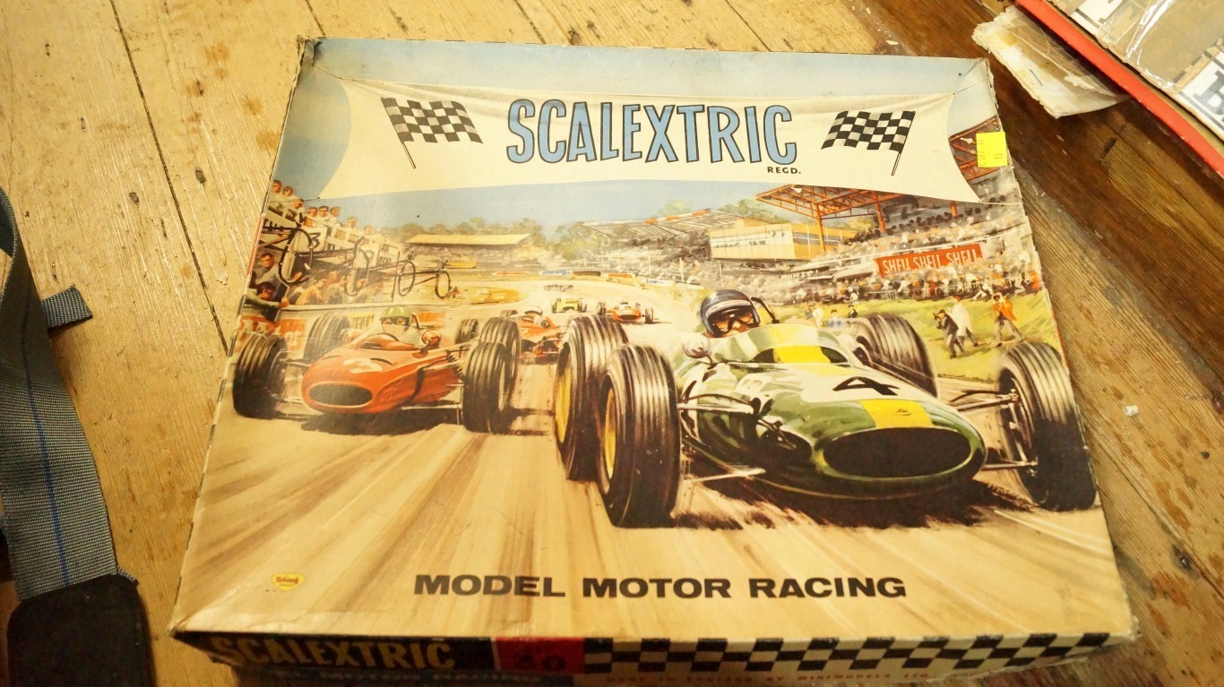 A Scalextric set 30, boxed; together with a Scalextric Autostart, boxed. - Image 3 of 4