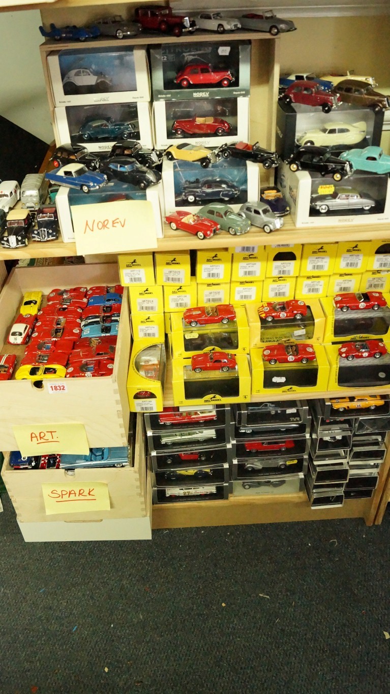 Model Cars: a large quantity of Art Model Ferarris; Norev; and Spark models, mostly boxed,