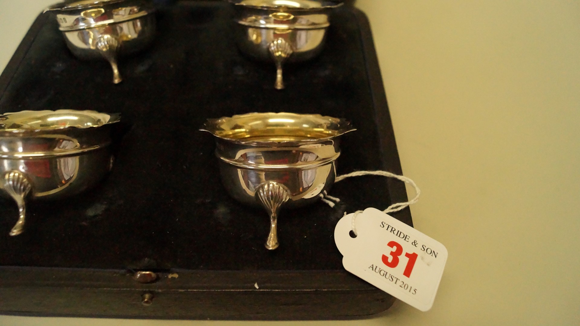 A cased set of four silver salts, by J S & S, Birmingham 1915, 149g. - Image 2 of 3