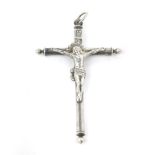 COLGANTE CRUZ CON CRISTO DE PLATA Peso 4,1 gr. Precio salida/Starting Price € 30