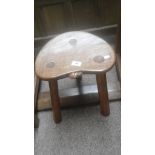 Mouseman 3 leg stool