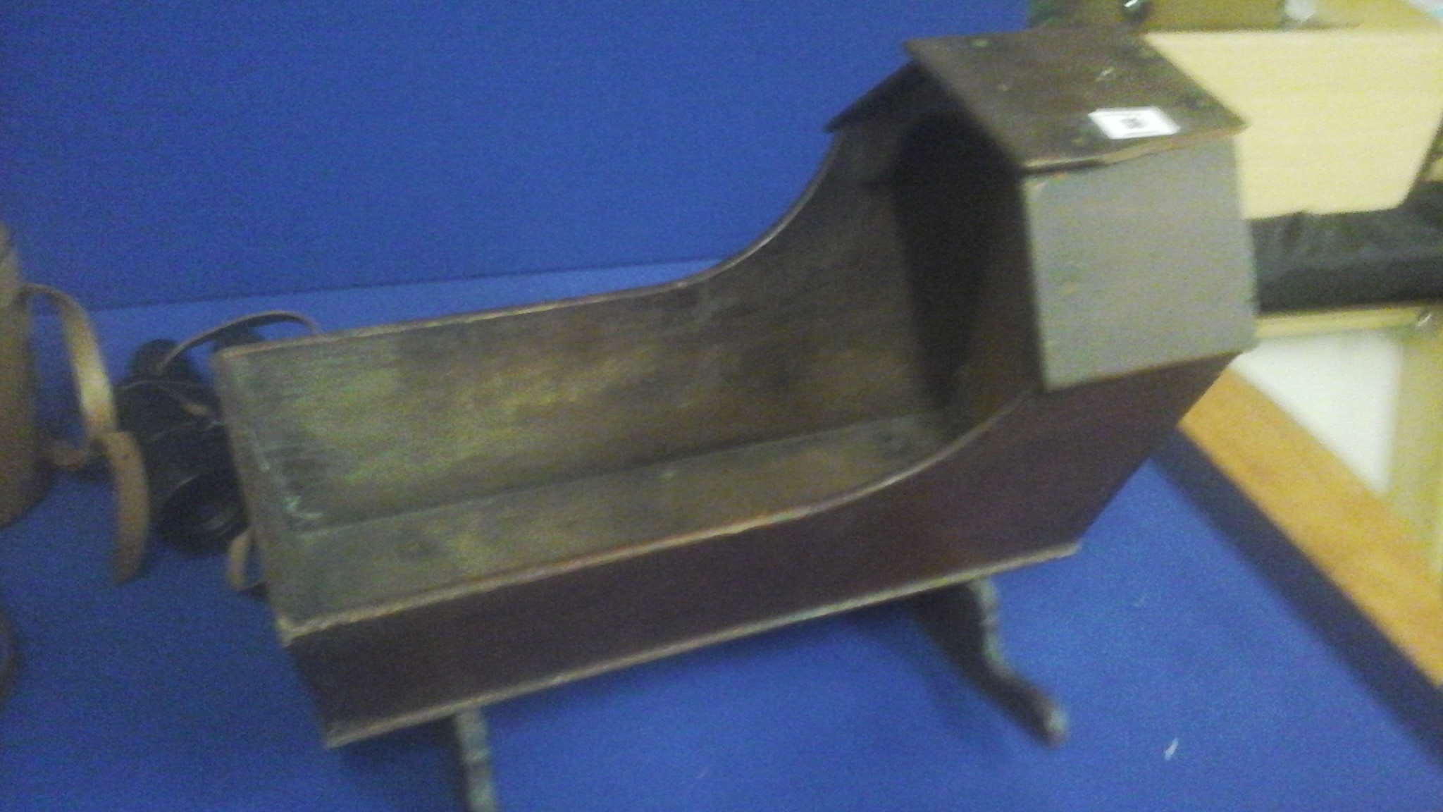 Miniature cradle