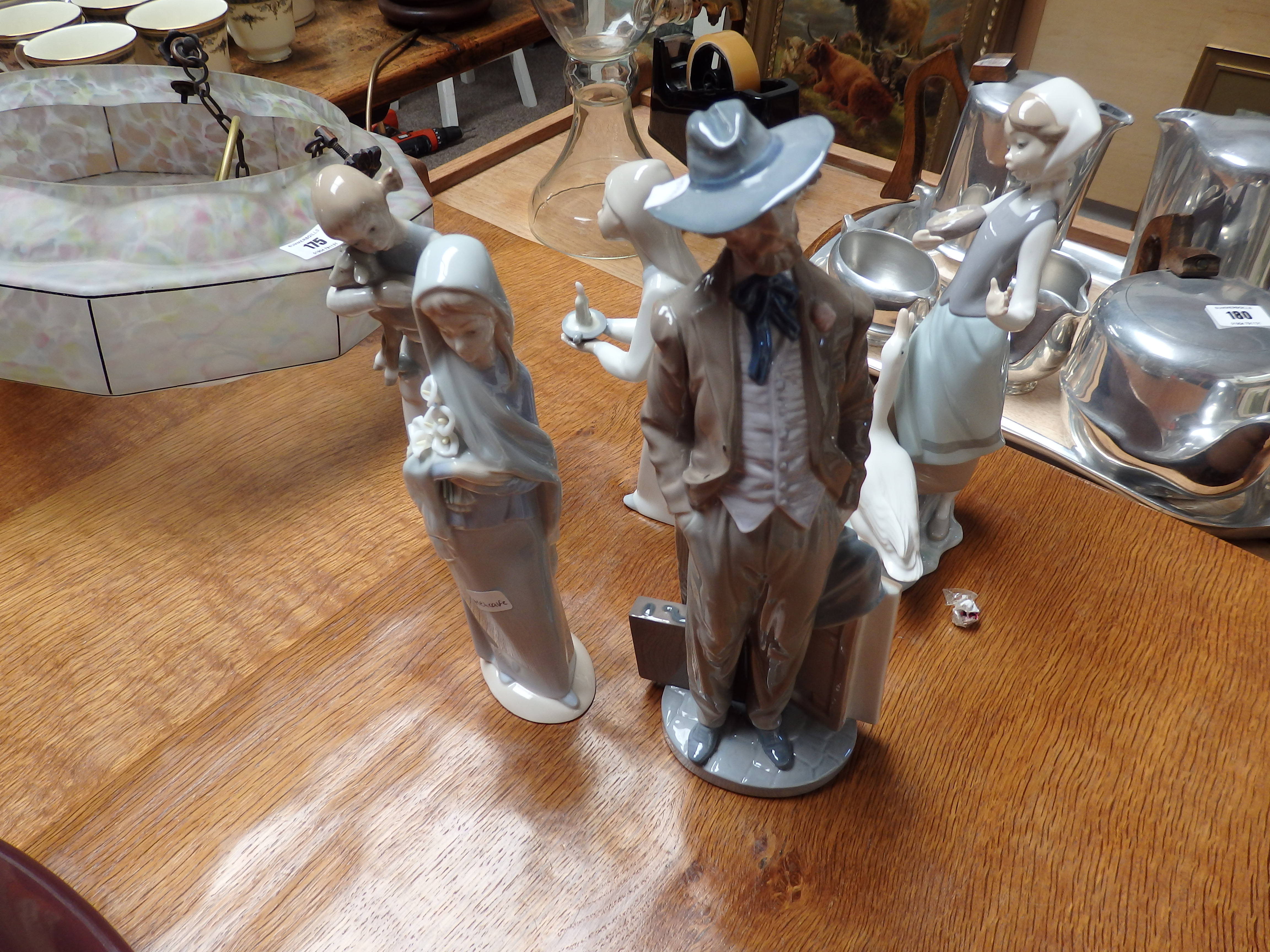 5 Lladro figures