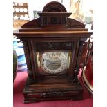 Large mantle clock