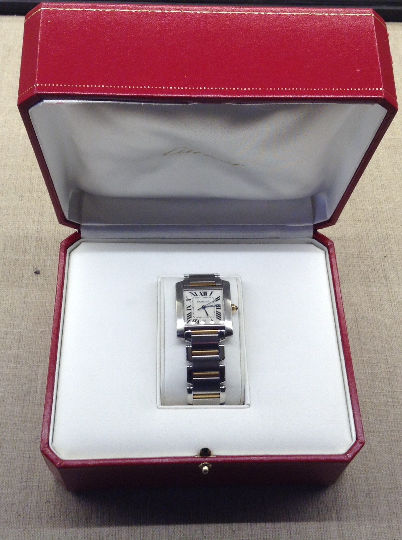 A CARTIER TANK FRANÇAISE STAINLESS STEEL WRISTWATCH  With 18ct gold highlights. (approx 28mm x