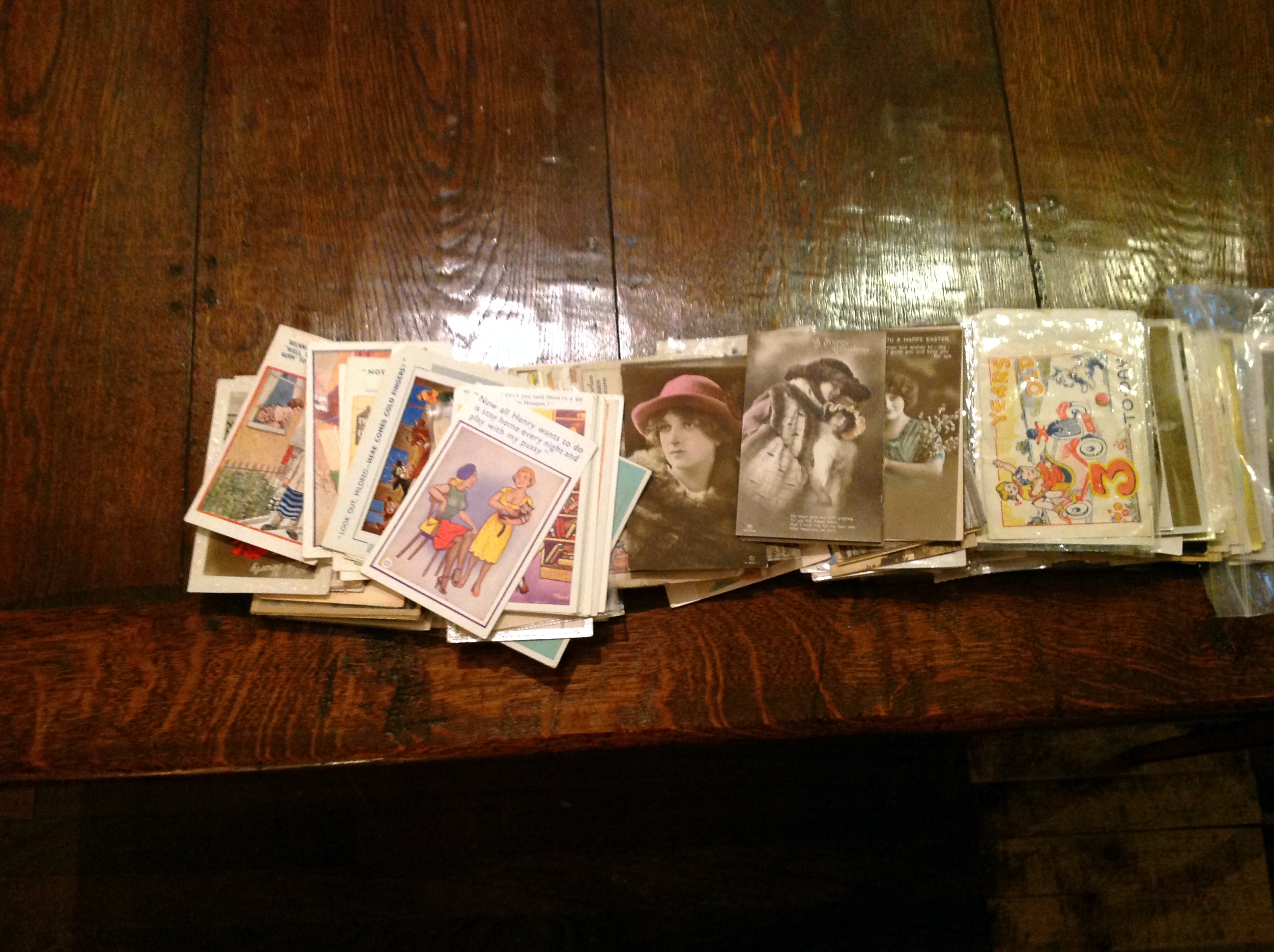 A LARGE COLLECTION OF 150+ BYE GONE POSTCARDS To include sweetheart, saucy etc.