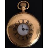 AN EARLY 20TH CENTURY HALF HUNTER HALLMARKED 18CT GOLD POCKET WATCH The enamel dial having Roman