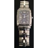 A GENTLEMEN'S RAYMOND WEIL 'PARSIFAL' WRIST WATCH In stainless steel, with gunmetal grey face and