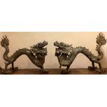 A PAIR OF 20th CENTURY CAST BRONZE DRAGONS Of large size 56 x 93cm  二十世紀  銅雕雙龍守護擺件一對