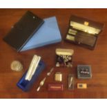 A COLLECTION OF MISCELLANEOUS GENTLEMEN'S ITEMS  To include a cased vintage Dunhill brush and comb